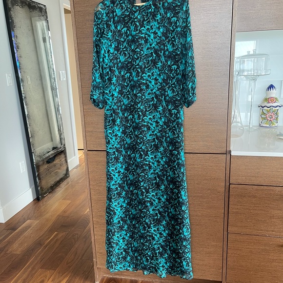 WINTERKATE Silk Maxi Dress ‘S’ - Picture 9 of 11